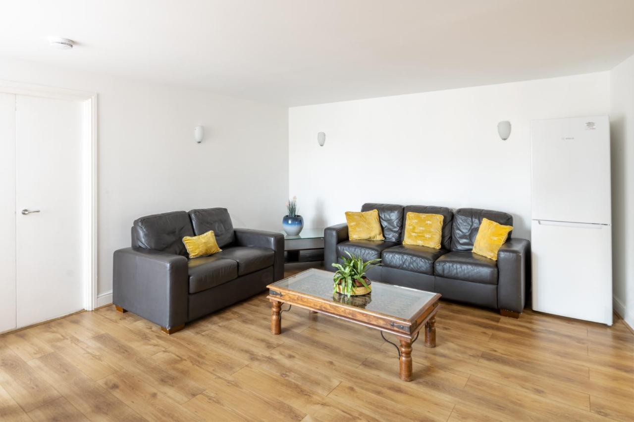 Comfortable And Bright Apartment In Tower Bridge London Exteriör bild